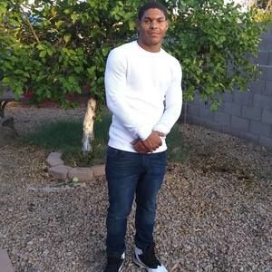 Meet your Posher, Paris